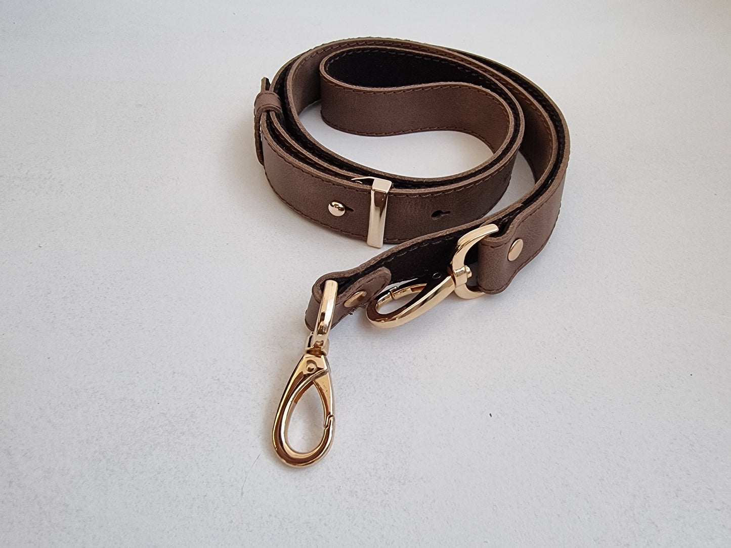 Dark chocolate belt (loop)