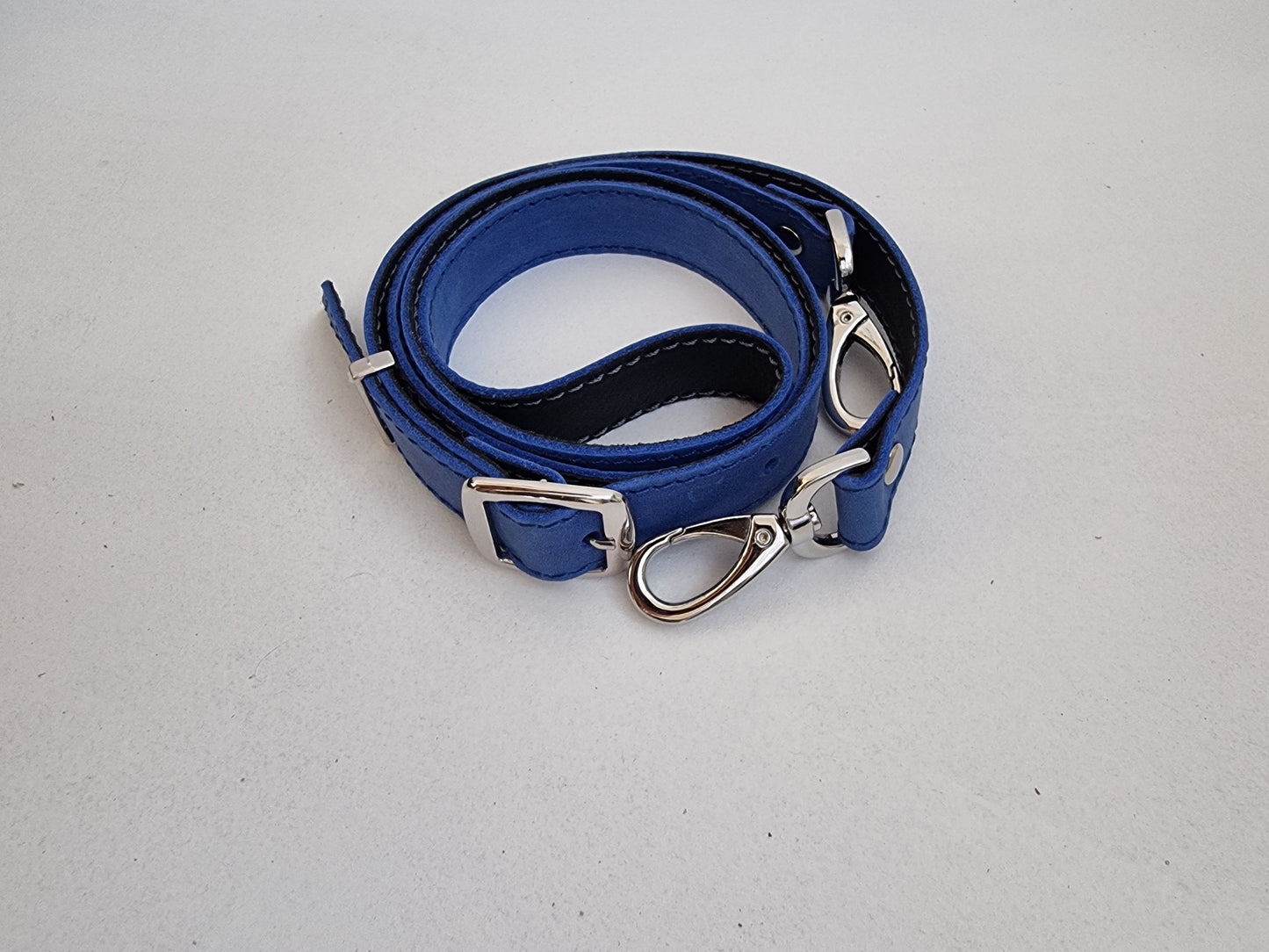 Blue belt (buckle)